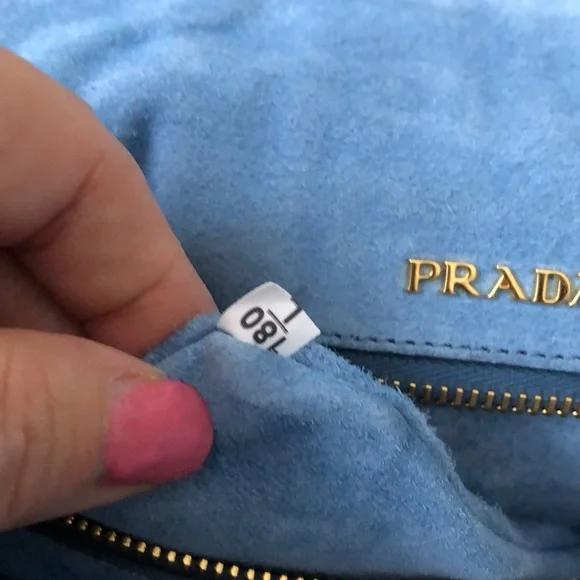 Rare PRADA Etiquette Patchwork Python Shoulder Bag - Picture 11 of 16